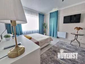 1-к квартира, посуточно, 40м2, 3/10 этаж