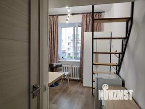 Студия квартира, посуточно, 25м2, 1/4 этаж
