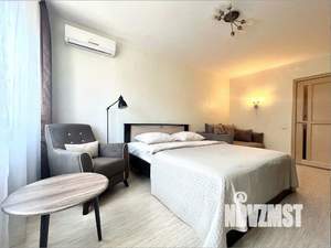 1-к квартира, посуточно, 37м2, 1/1 этаж