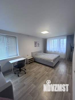 1-к квартира, посуточно, 37м2, 4/9 этаж