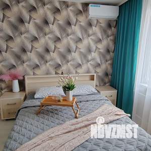 1-к квартира, посуточно, 32м2, 5/10 этаж