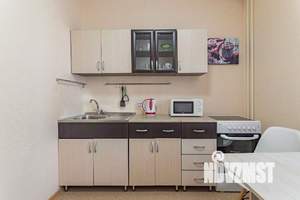 1-к квартира, посуточно, 43м2, 1/1 этаж