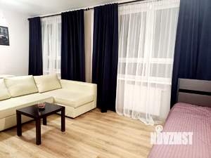 Студия квартира, посуточно, 34м2, 23/25 этаж