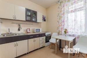 1-к квартира, посуточно, 43м2, 1/1 этаж