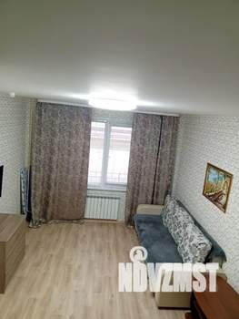 1-к квартира, посуточно, 45м2, 1/10 этаж