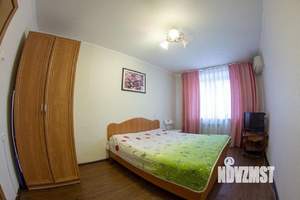 2-к квартира, посуточно, 66м2, 1/1 этаж