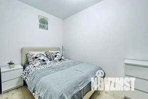 1-к квартира, посуточно, 35м2, 9/25 этаж