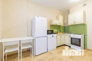 1-к квартира, посуточно, 42м2, 1/1 этаж