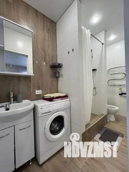 1-к квартира, посуточно, 30м2, 1/2 этаж