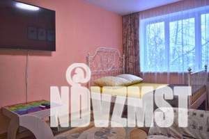 1-к квартира, посуточно, 34м2, 3/9 этаж