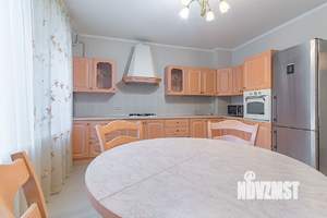 4-к квартира, посуточно, 131м2, 2/7 этаж
