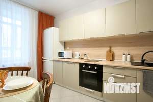 1-к квартира, посуточно, 45м2, 2/18 этаж