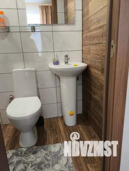 Студия квартира, посуточно, 25м2, 1/5 этаж