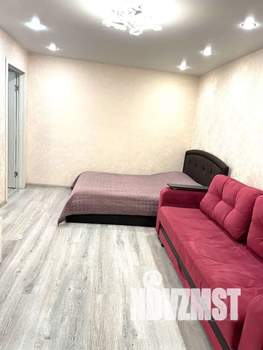 2-к квартира, посуточно, 50м2, 1/1 этаж