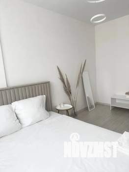 2-к квартира, посуточно, 40м2, 17/24 этаж