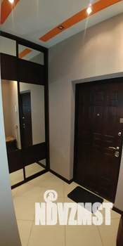 1-к квартира, посуточно, 42м2, 1/18 этаж