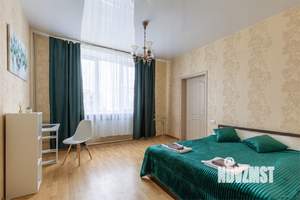 2-к квартира, посуточно, 63м2, 4/4 этаж