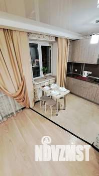 Студия квартира, посуточно, 45м2, 6/9 этаж