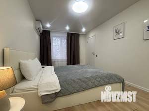 1-к квартира, посуточно, 45м2, 3/6 этаж