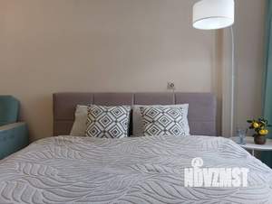 1-к квартира, посуточно, 44м2, 3/17 этаж
