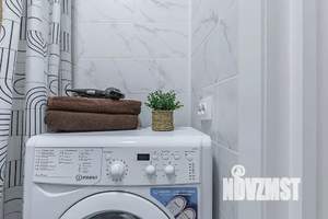 Студия квартира, посуточно, 20м2, 1/10 этаж