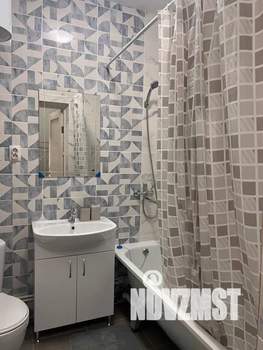 1-к квартира, посуточно, 38м2, 6/18 этаж