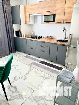 1-к квартира, посуточно, 40м2, 6/10 этаж