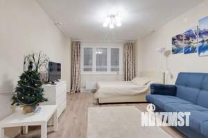 1-к квартира, посуточно, 39м2, 21/23 этаж