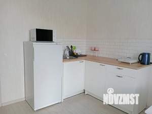 1-к квартира, посуточно, 44м2, 8/17 этаж