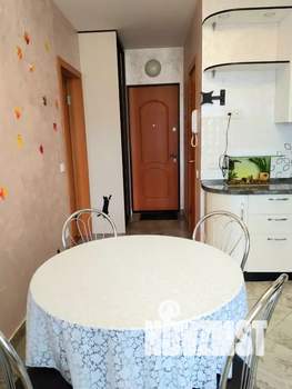 1-к квартира, посуточно, 34м2, 4/9 этаж