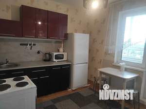 1-к квартира, посуточно, 40м2, 4/17 этаж