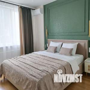 2-к квартира, посуточно, 50м2, 1/1 этаж