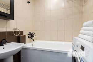 1-к квартира, посуточно, 36м2, 1/1 этаж