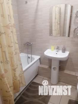 1-к квартира, посуточно, 37м2, 3/19 этаж