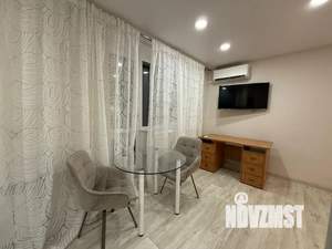 Студия квартира, посуточно, 30м2, 6/9 этаж