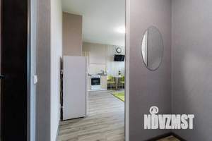 Студия квартира, посуточно, 47м2, 9/10 этаж