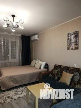 1-к квартира, посуточно, 35м2, 2/17 этаж