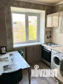 2-к квартира, посуточно, 45м2, 5/5 этаж