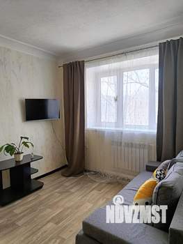2-к квартира, посуточно, 36м2, 4/4 этаж