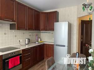 1-к квартира, посуточно, 37м2, 22/25 этаж