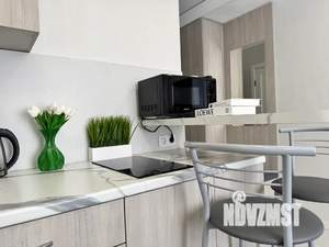 Студия квартира, посуточно, 20м2, 3/10 этаж