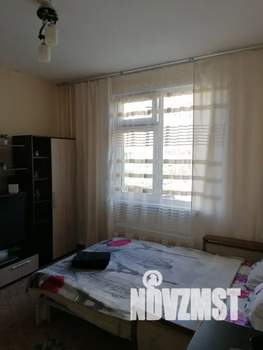 Студия квартира, посуточно, 17м2, 1/10 этаж