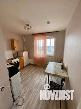 1-к квартира, посуточно, 38м2, 13/17 этаж