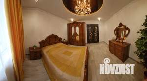 3-к квартира, посуточно, 83м2, 1/5 этаж