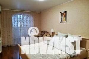 2-к квартира, посуточно, 70м2, 3/12 этаж