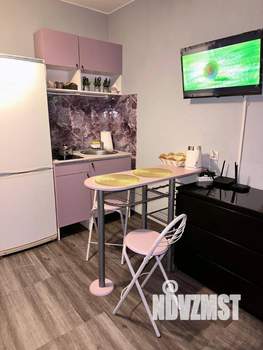 Студия квартира, посуточно, 18м2, 5/10 этаж