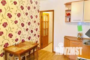 1-к квартира, посуточно, 42м2, 4/8 этаж