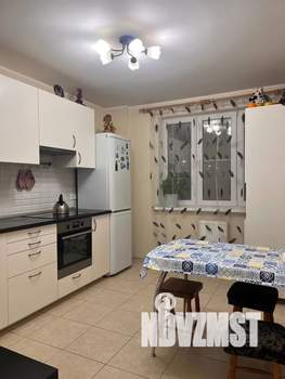 1-к квартира, посуточно, 46м2, 2/18 этаж