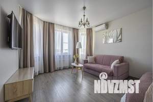 2-к квартира, посуточно, 42м2, 13/17 этаж