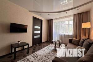 2-к квартира, посуточно, 50м2, 2/5 этаж